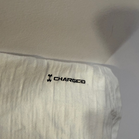 UNDER ARMOUR PROJECT ROCK WHITE MUSCLE TEE - Picture 6 of 6